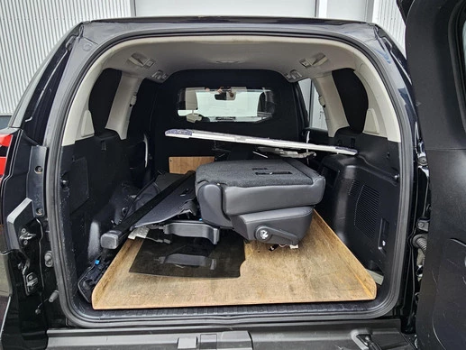 Toyota Land Cruiser - Afbeelding 30 van 30