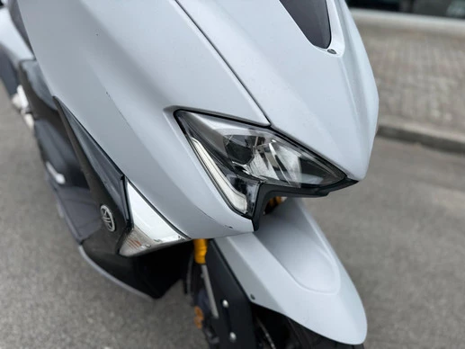 Yamaha T-MAX - Afbeelding 4 van 11