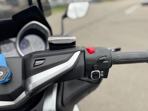 Yamaha T-MAX - Afbeelding 7 van 11