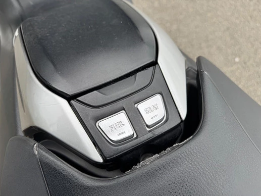 Yamaha T-MAX - Afbeelding 8 van 11