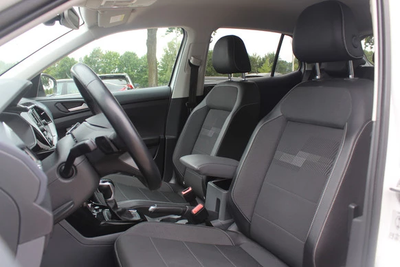 Volkswagen T-Cross - Afbeelding 4 van 30