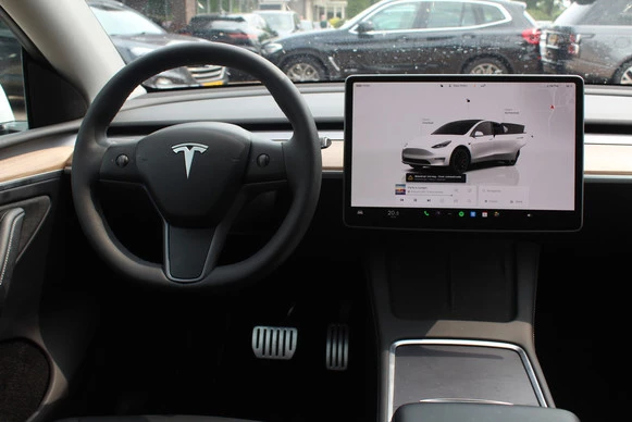 Tesla Model Y - Afbeelding 6 van 30