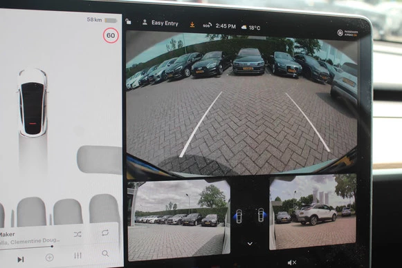 Tesla Model Y - Afbeelding 16 van 30
