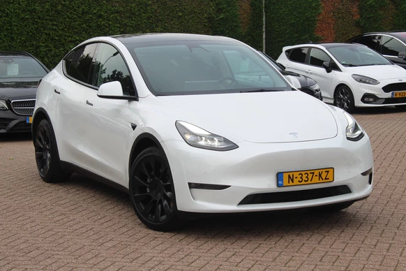 Tesla Model Y - Afbeelding 1 van 30