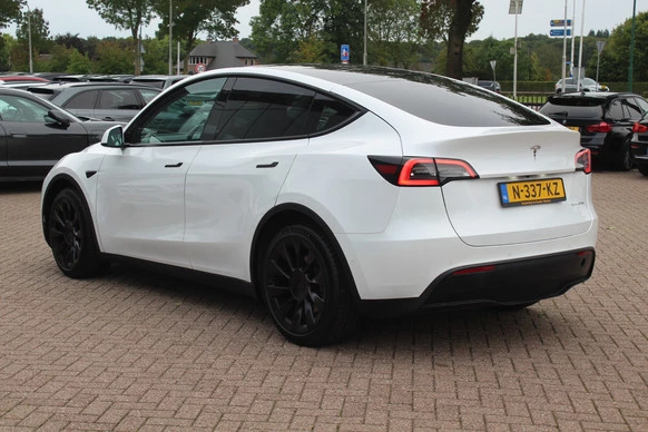Tesla Model Y - Afbeelding 4 van 30