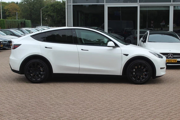 Tesla Model Y - Afbeelding 6 van 30