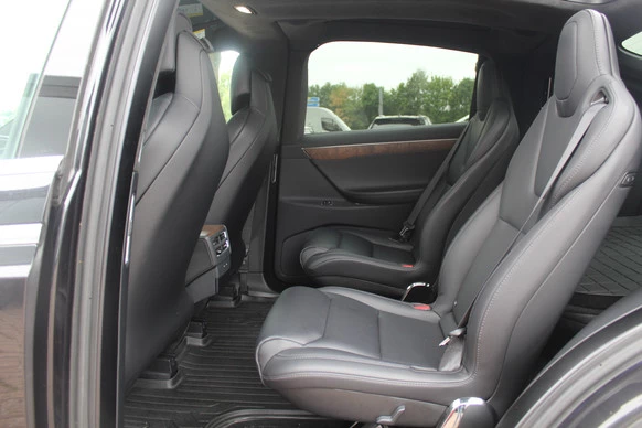 Tesla Model X - Afbeelding 12 van 30