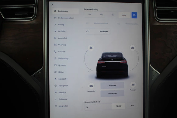 Tesla Model X - Afbeelding 25 van 30