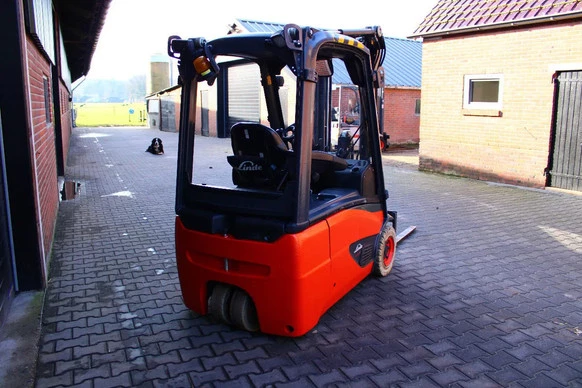 Linde  - Afbeelding 6 van 13