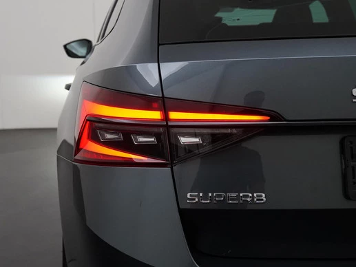 Škoda Superb - Afbeelding 25 van 30
