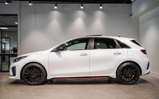 Kia Ceed - Afbeelding 2 van 30