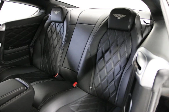 Bentley Continental GT - Afbeelding 13 van 30