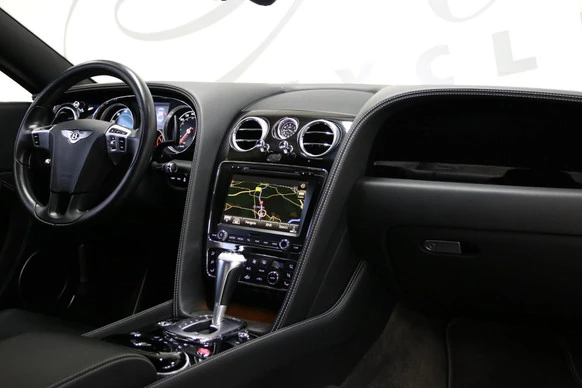 Bentley Continental GT - Afbeelding 19 van 30