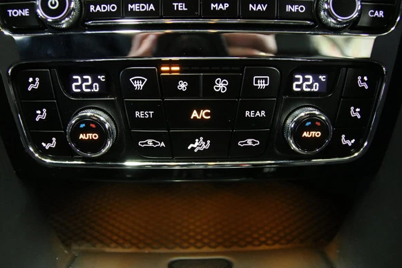 Bentley Continental GT - Afbeelding 22 van 30