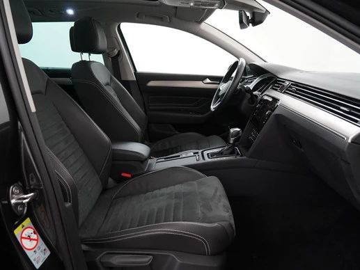 Volkswagen Passat - Afbeelding 3 van 30