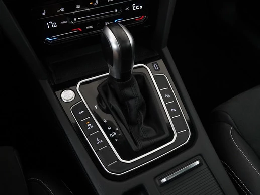 Volkswagen Passat - Afbeelding 11 van 30