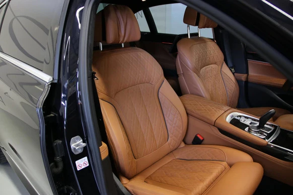 BMW 7 Serie - Afbeelding 7 van 30