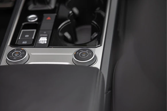 Volkswagen Touareg - Afbeelding 23 van 30