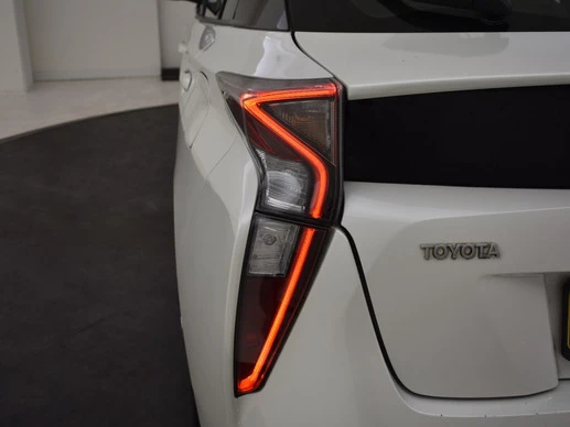 Toyota Prius - Afbeelding 13 van 30