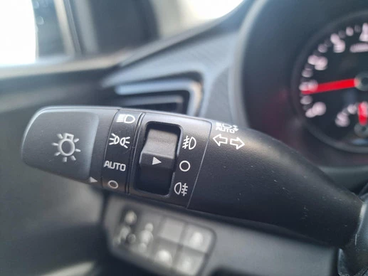 Kia Rio - Afbeelding 28 van 30