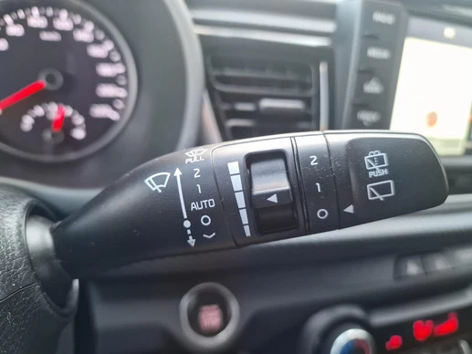 Kia Rio - Afbeelding 29 van 30