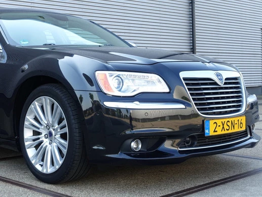Lancia Thema - Afbeelding 25 van 30