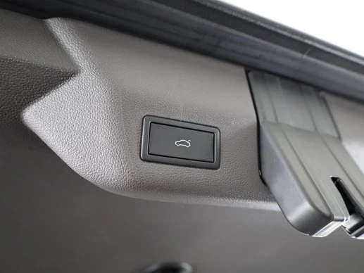 Volkswagen Multivan - Afbeelding 14 van 30