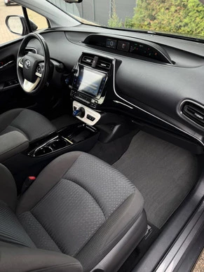 Toyota Prius - Afbeelding 10 van 27