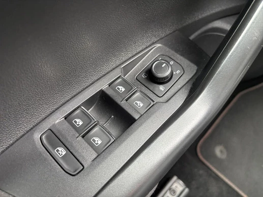 Volkswagen Polo - Afbeelding 15 van 30