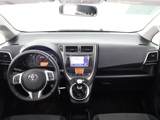 Toyota Verso-S - Afbeelding 9 van 30