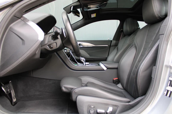 BMW 8 Serie - Afbeelding 18 van 30