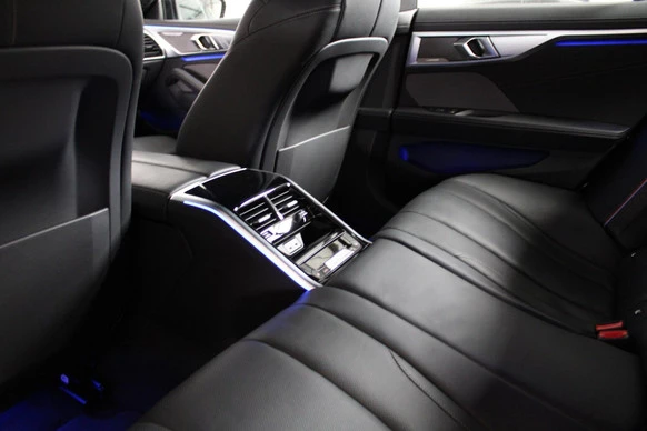 BMW 8 Serie - Afbeelding 22 van 30