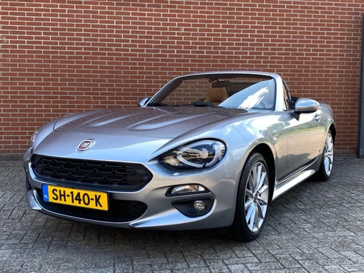Fiat 124 Spider - Afbeelding 2 van 26