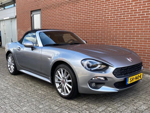 Fiat 124 Spider - Afbeelding 24 van 26