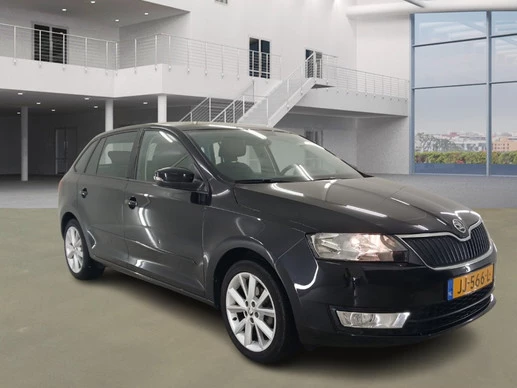 Škoda Rapid - Afbeelding 1 van 15