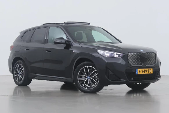 BMW iX1 - Afbeelding 1 van 30