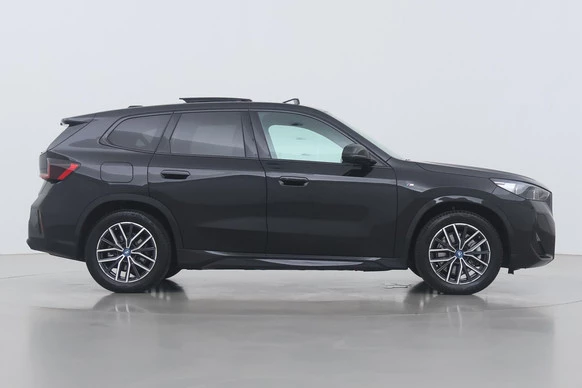 BMW iX1 - Afbeelding 10 van 30