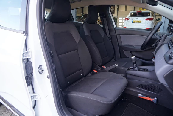 Renault Clio - Afbeelding 8 van 30