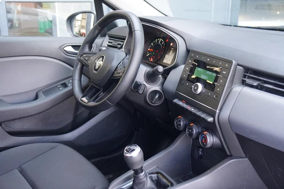 Renault Clio - Afbeelding 18 van 30