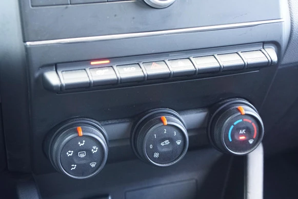 Renault Clio - Afbeelding 26 van 30