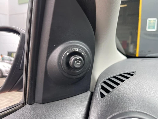 Ford Ka - Afbeelding 14 van 30