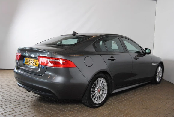 Jaguar XE - Afbeelding 5 van 24