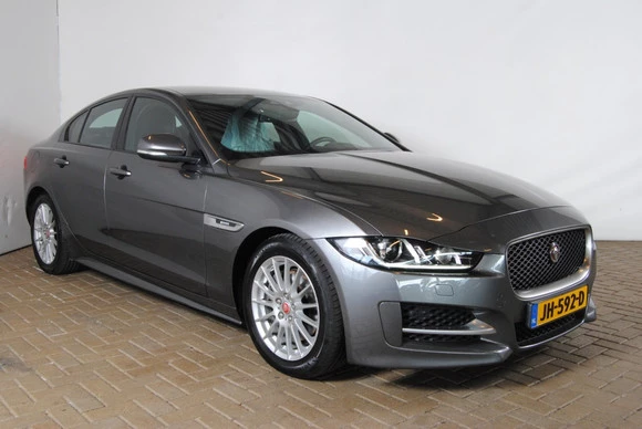 Jaguar XE - Afbeelding 6 van 24
