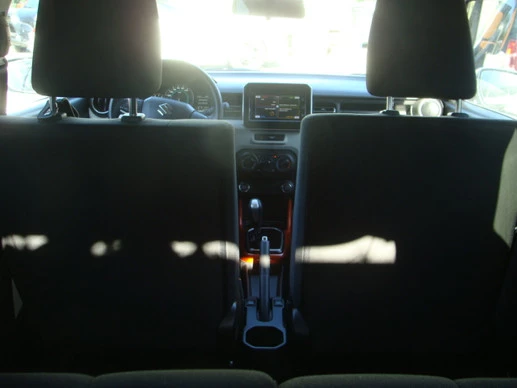 Suzuki Ignis - Afbeelding 10 van 29