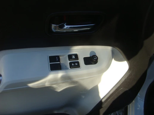 Suzuki Ignis - Afbeelding 13 van 29