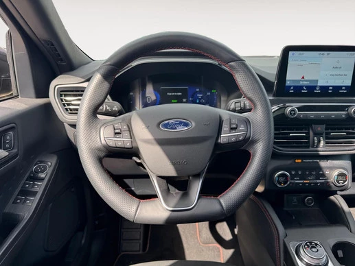 Ford Kuga - Afbeelding 8 van 30
