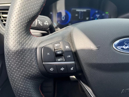 Ford Kuga - Afbeelding 9 van 30