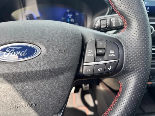 Ford Kuga - Afbeelding 10 van 30