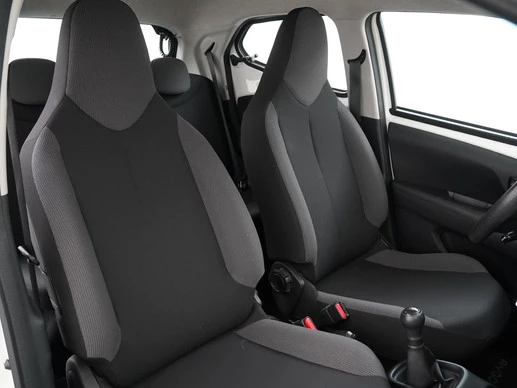 Toyota Aygo - Afbeelding 20 van 30