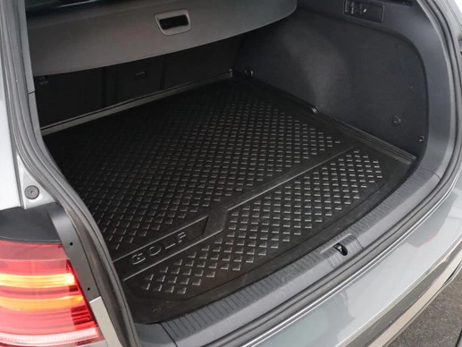 Volkswagen Golf - Afbeelding 21 van 30